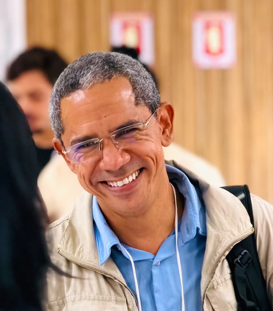Retrato de Thiago Lima sorrindo